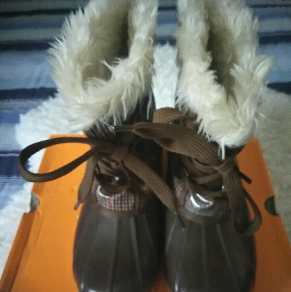 Snow shoes